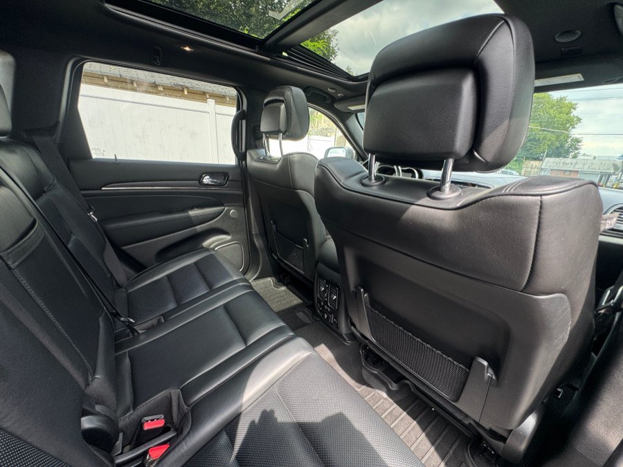 Used 2020 Jeep Grand Cherokee High Altitude AWD/4WD image 34