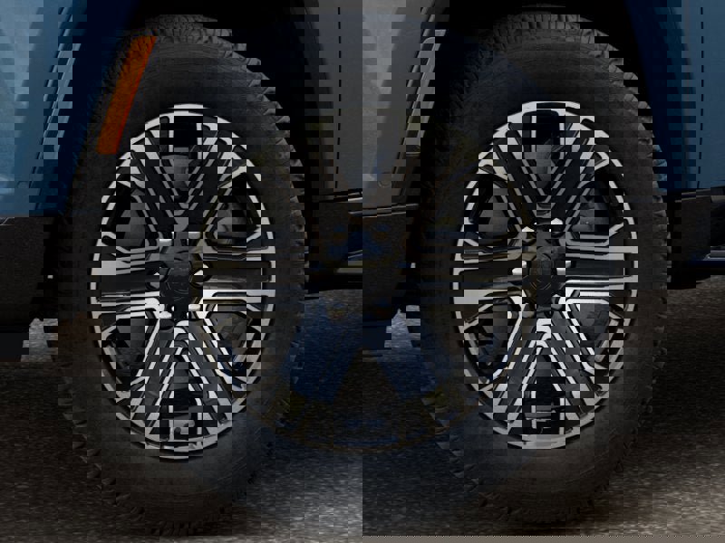 New 2026 Jeep Grand Wagoneer L 4WD image 13