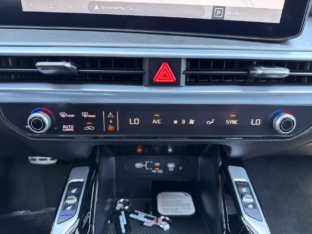 New 2026 Kia Sorento SX AWD/4WD image 14
