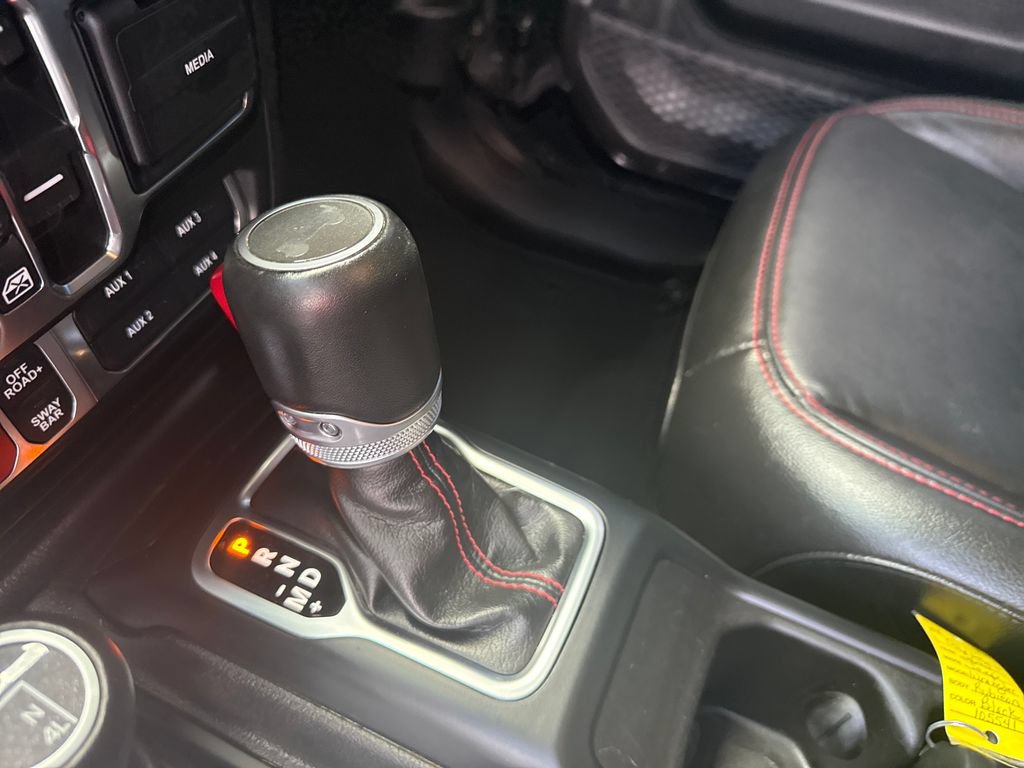 Used 2022 Jeep Wrangler Unlimited Rubicon AWD/4WD image 27