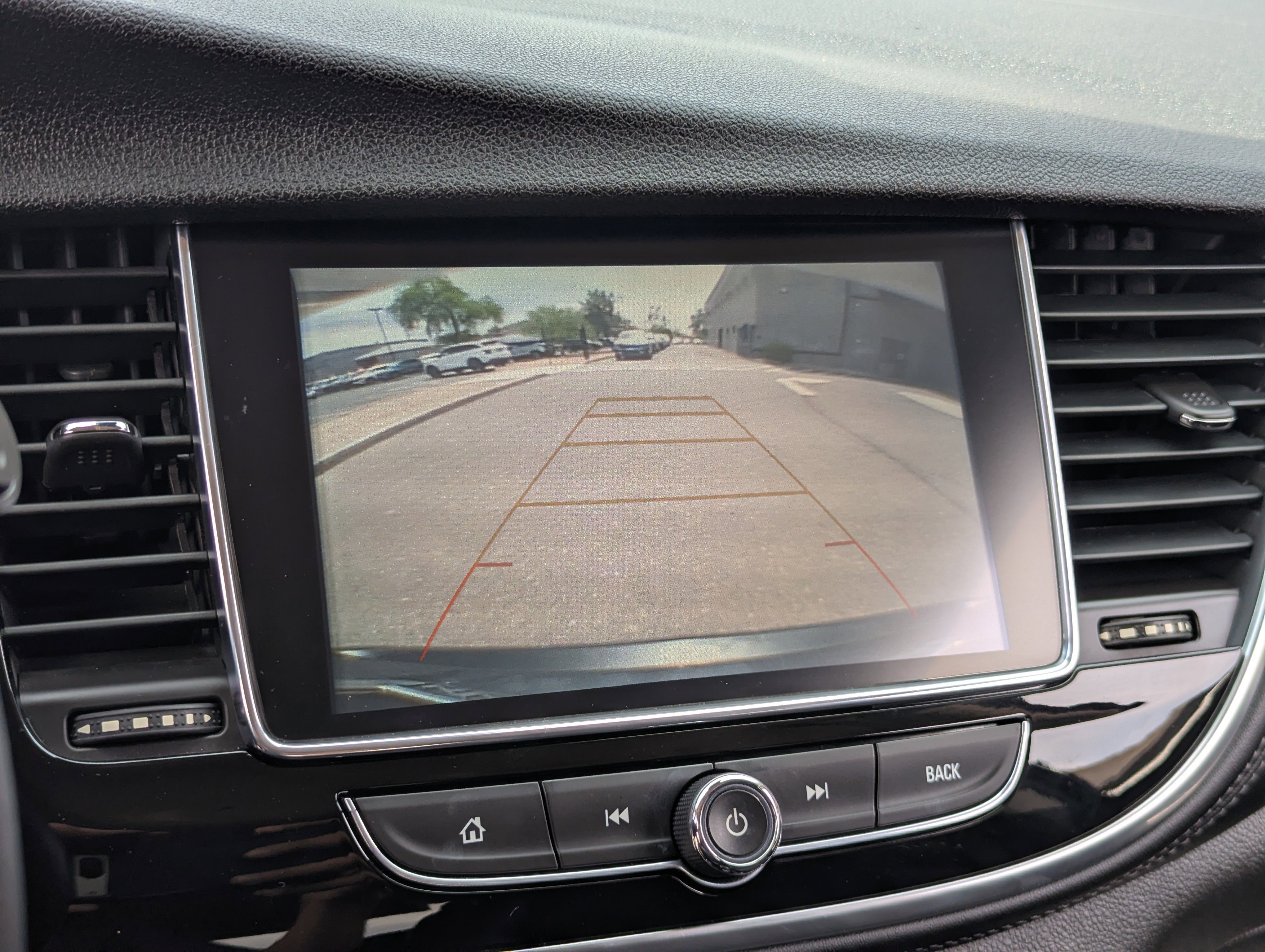 Used 2018 Buick Encore Preferred image 25