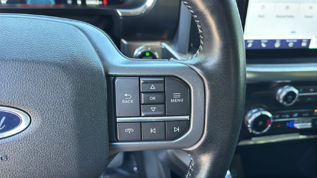 Used 2023 Ford F150 Lariat AWD/4WD image 24