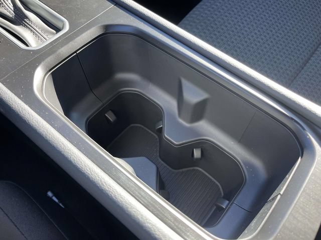 New 2026 Nissan Kicks S FWD image 17