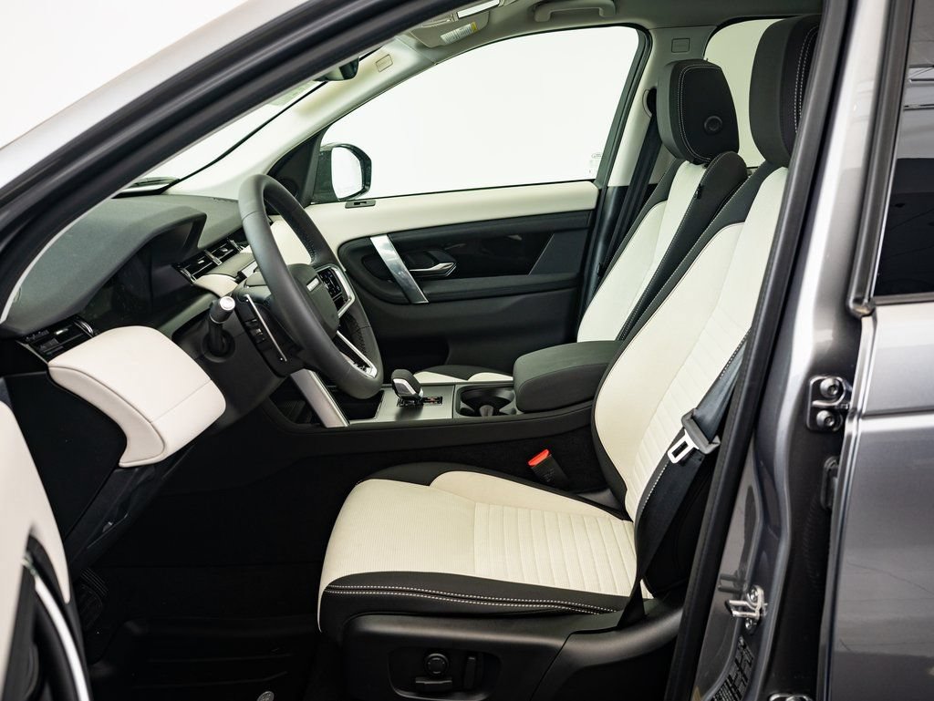 Certified 2025 Land Rover Discovery Sport S AWD/4WD image 19