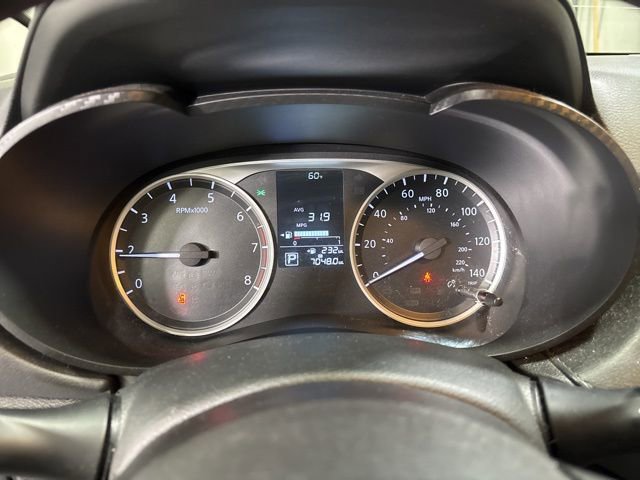 Used 2020 Nissan Versa S image 41