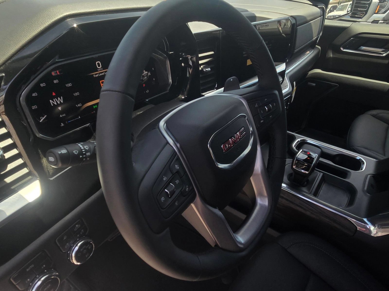New 2026 GMC Sierra 1500 SLT w/ SLT Premium Plus Package AWD/4WD image 11
