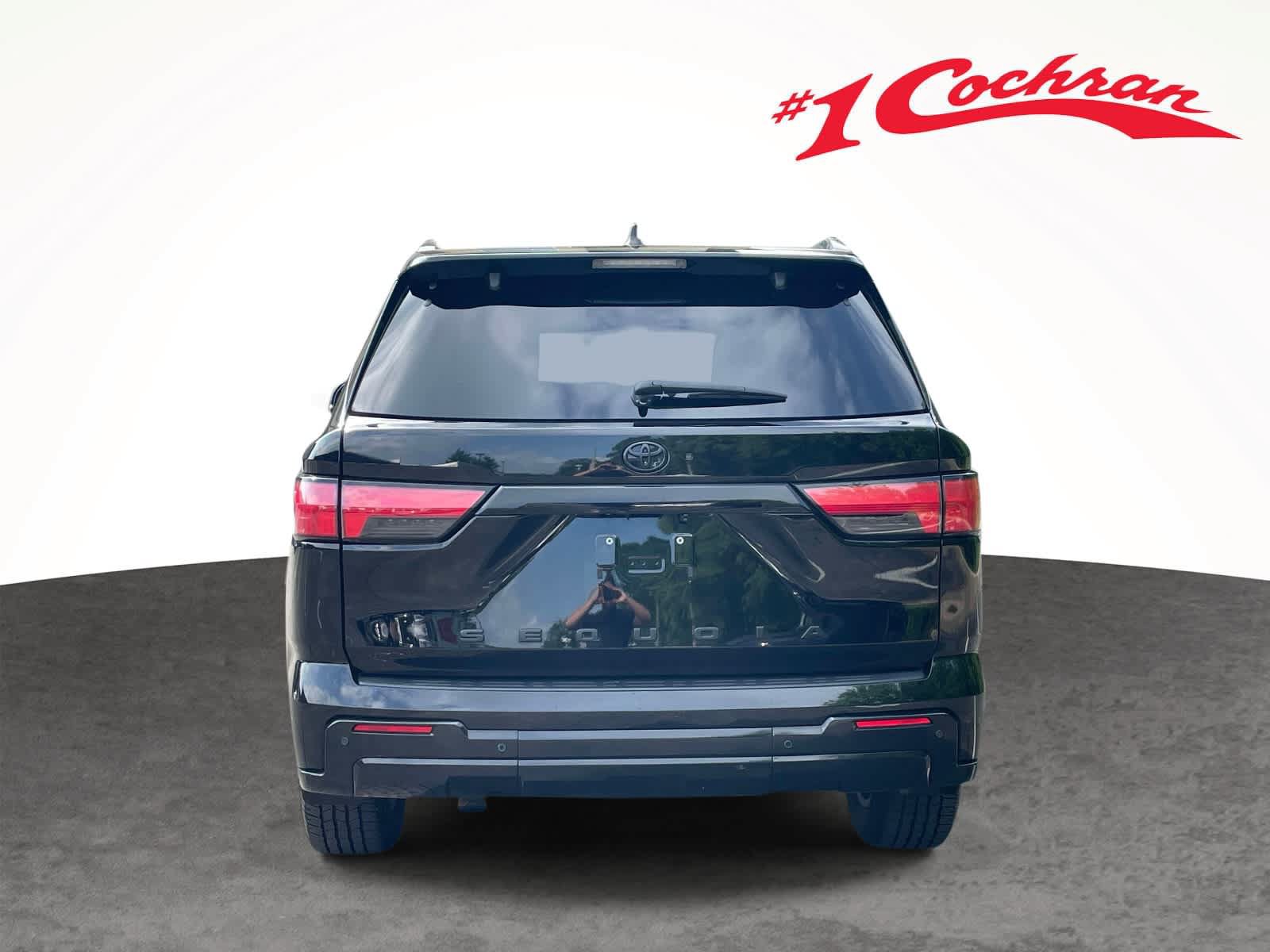 Used 2024 Toyota Sequoia Platinum AWD/4WD image 8