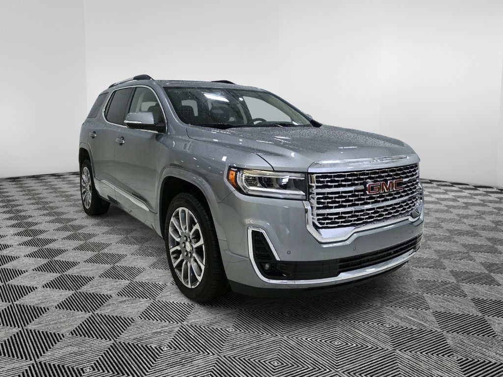 Used 2023 GMC Acadia Denali w/ LPO, Floor Liner Package image 7