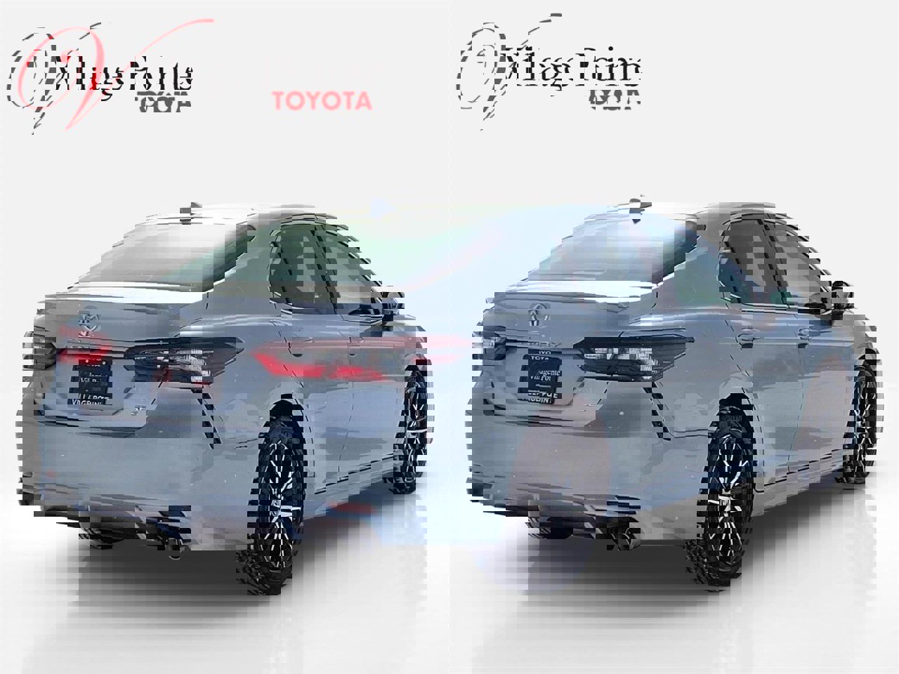 Used 2024 Toyota Camry SE image 5