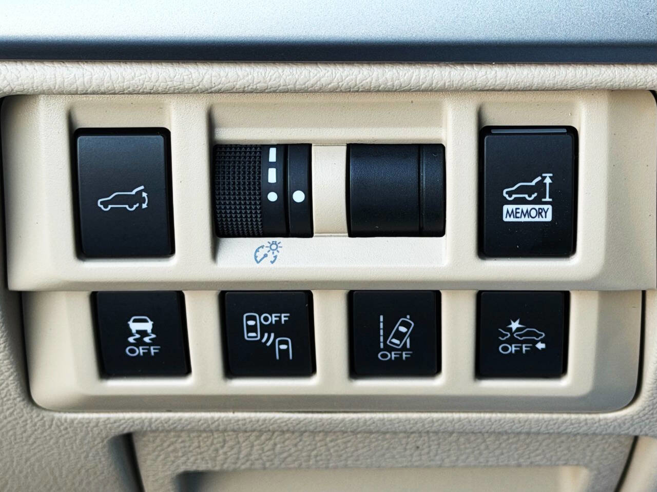 Used 2019 Subaru Outback 2.5i Limited w/ Popular Package #2 image 30