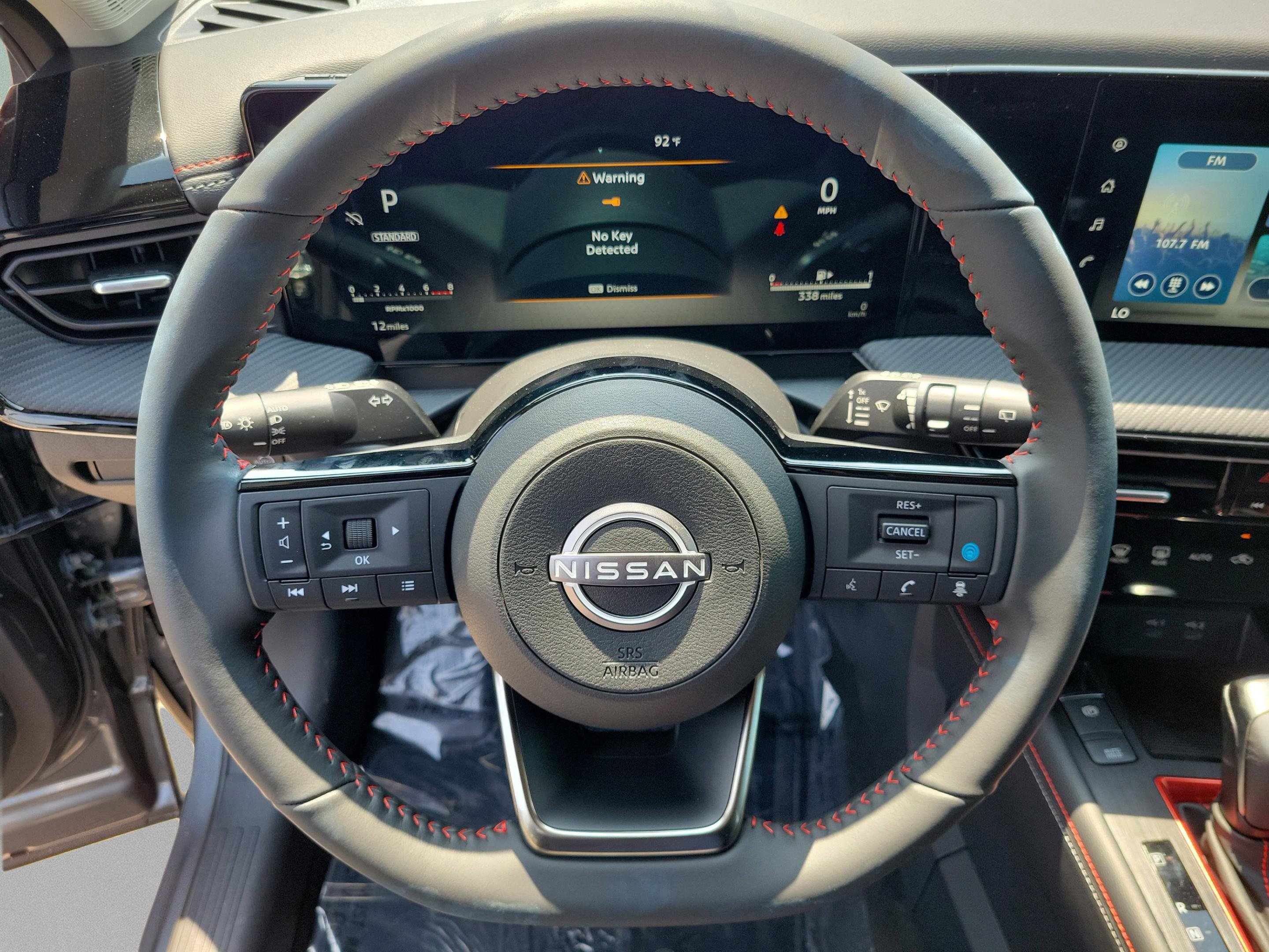 New 2025 Nissan Kicks SR FWD image 24
