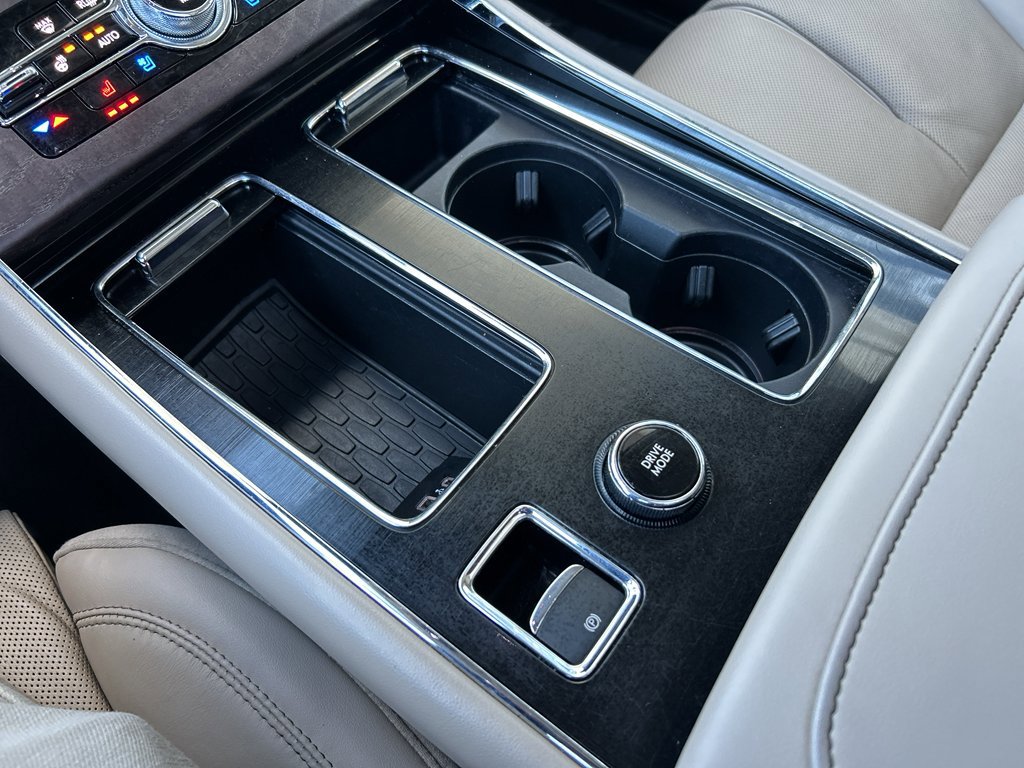 Used 2022 Lincoln Aviator Reserve w/ Equipment Group 201A image 22