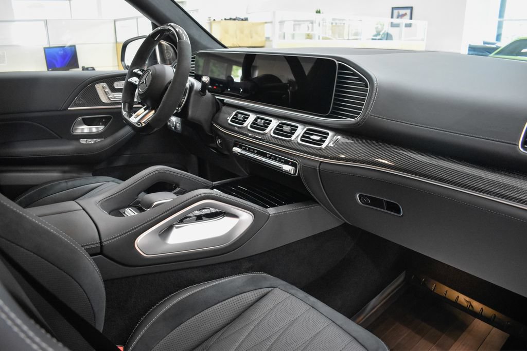 Certified 2026 Mercedes-Benz GLS 63 AMG 4MATIC image 19