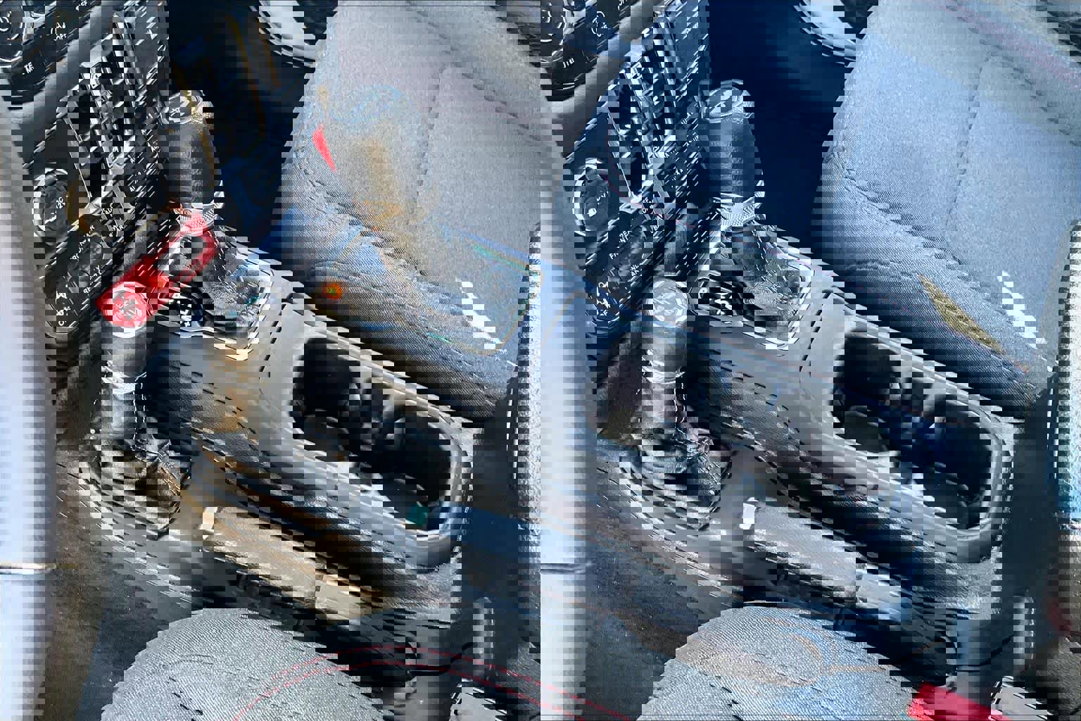 Used 2024 Jeep Wrangler Unlimited Rubicon image 14