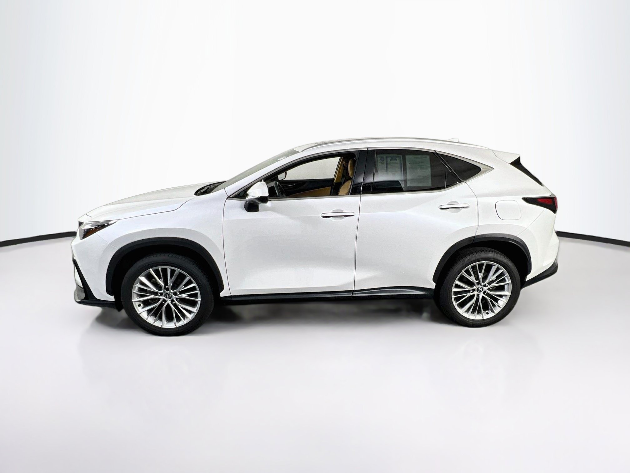 Used 2025 Lexus NX 350 AWD w/ Accessory Package (2T) image 8