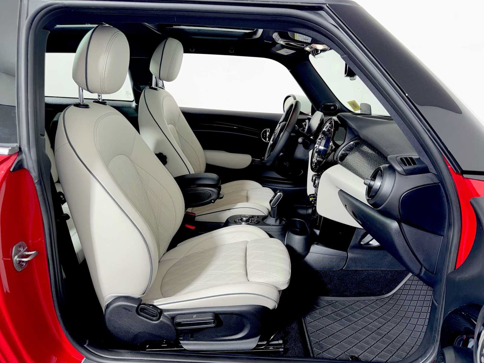 Used 2024 MINI Cooper SE FWD image 24