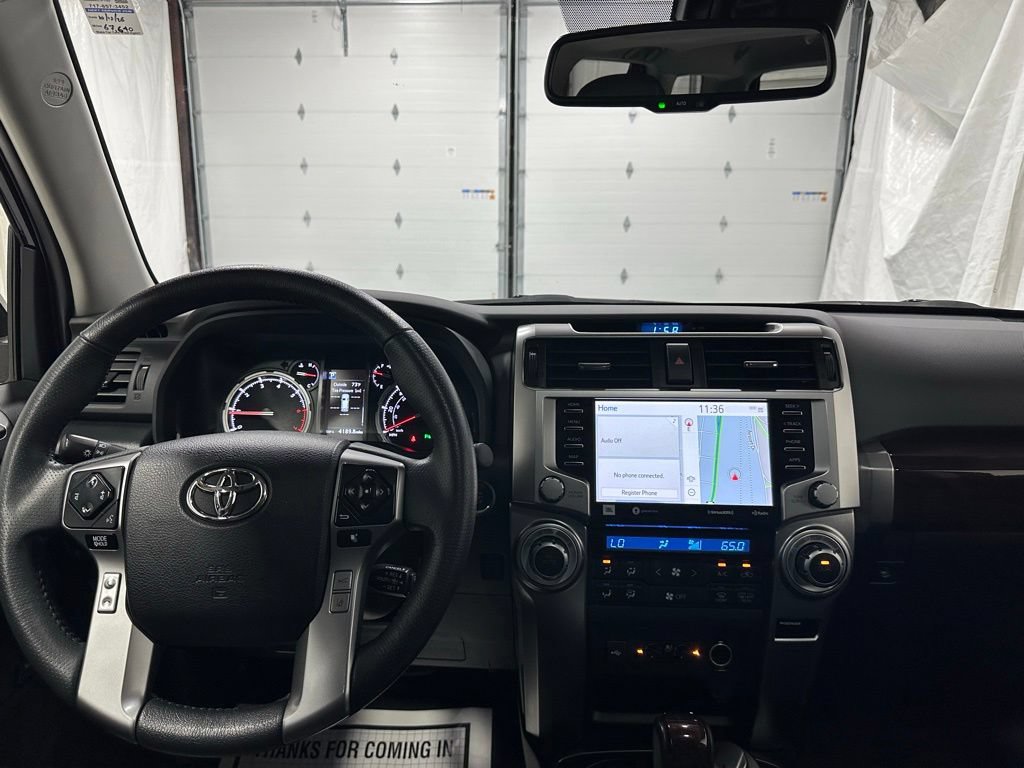 Used 2022 Toyota 4Runner Limited AWD/4WD image 16