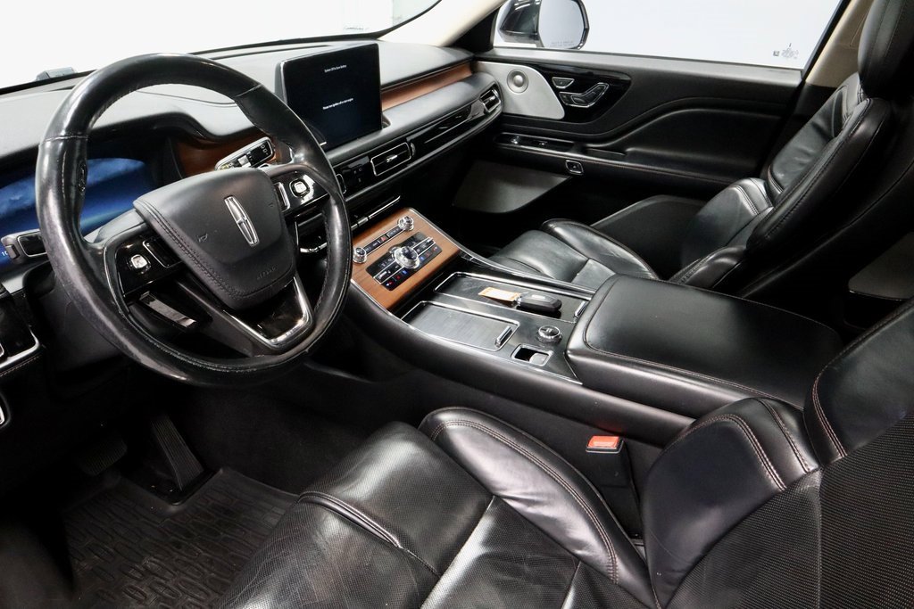 Used 2020 Lincoln Aviator Reserve w/ Equipment Group 201A image 24
