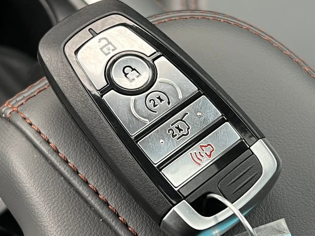 Certified 2025 Ford Expedition Max Active AWD/4WD image 32