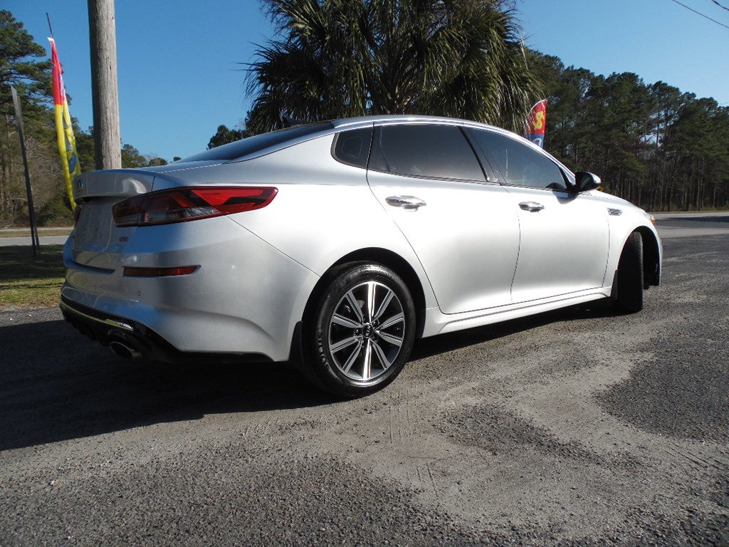 Used 2020 Kia Optima Premium image 4