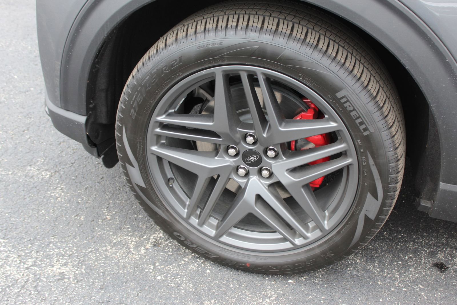 New 2026 Ford Explorer ST-Line w/ ST-Line Street Pack image 11