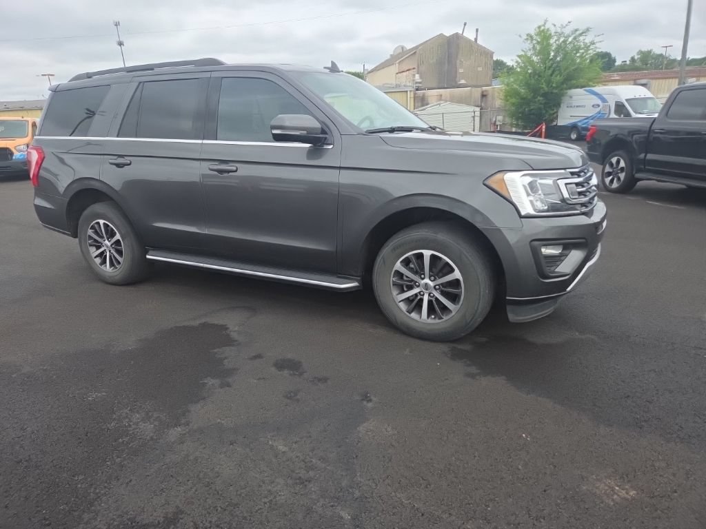 Used 2020 Ford Expedition XLT w/ Equipment Group 202A RWD image 12