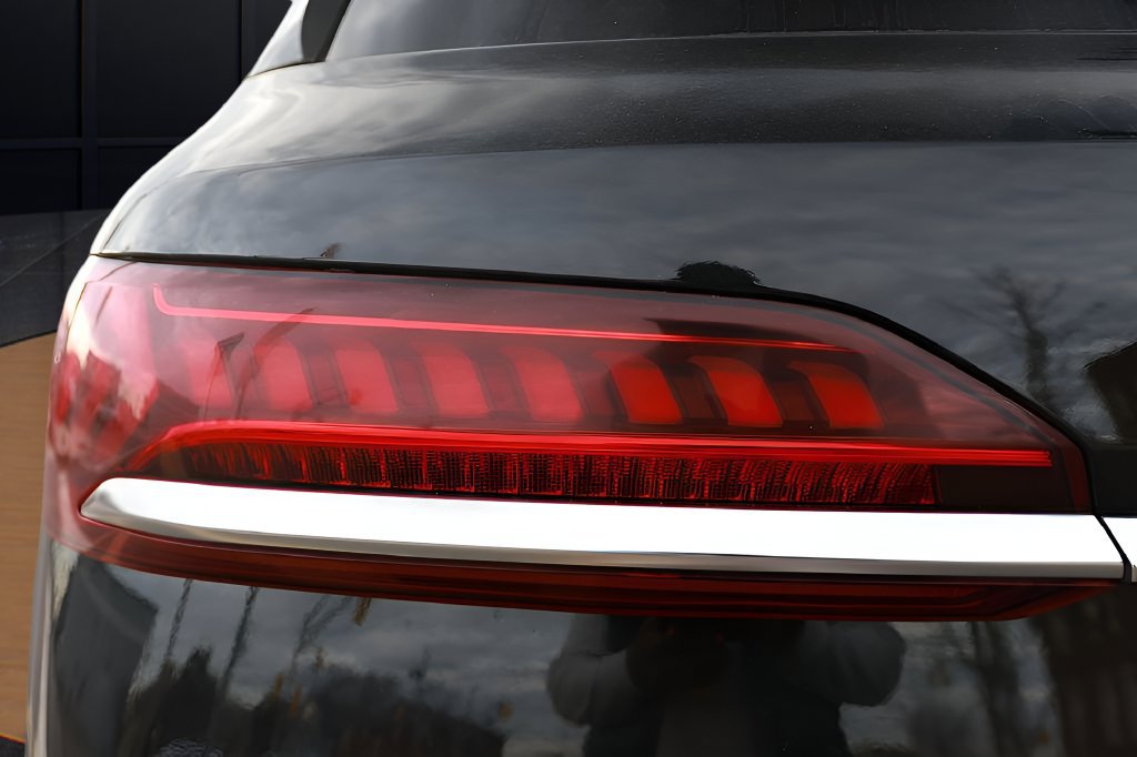 Used 2024 Audi Q7 2.0T Premium Plus AWD/4WD image 50