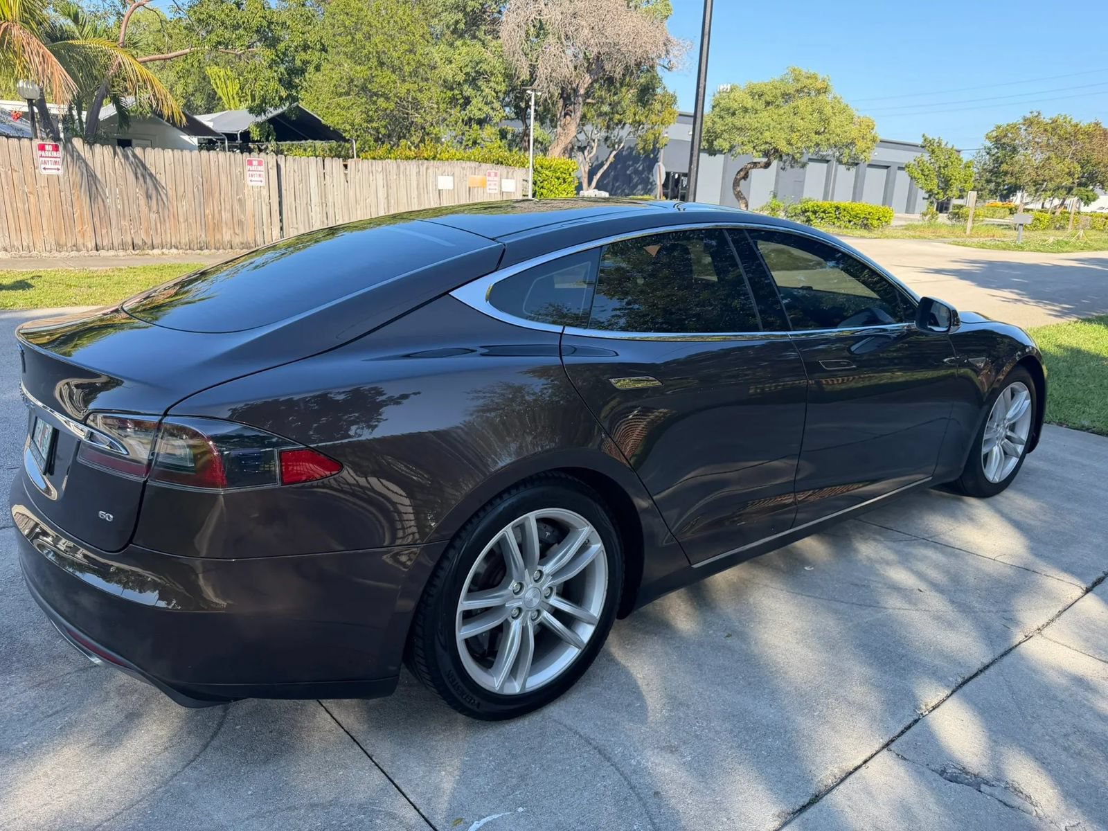 Used 2013 Tesla Model S RWD image 20