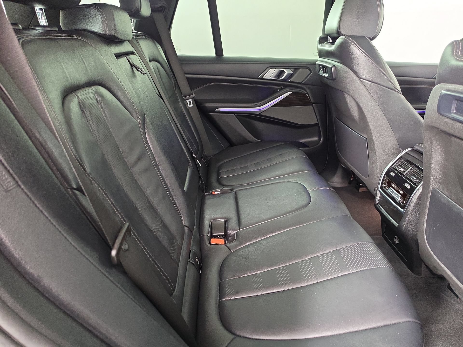 Used 2020 BMW X5 sDrive40i w/ Premium Package RWD image 42