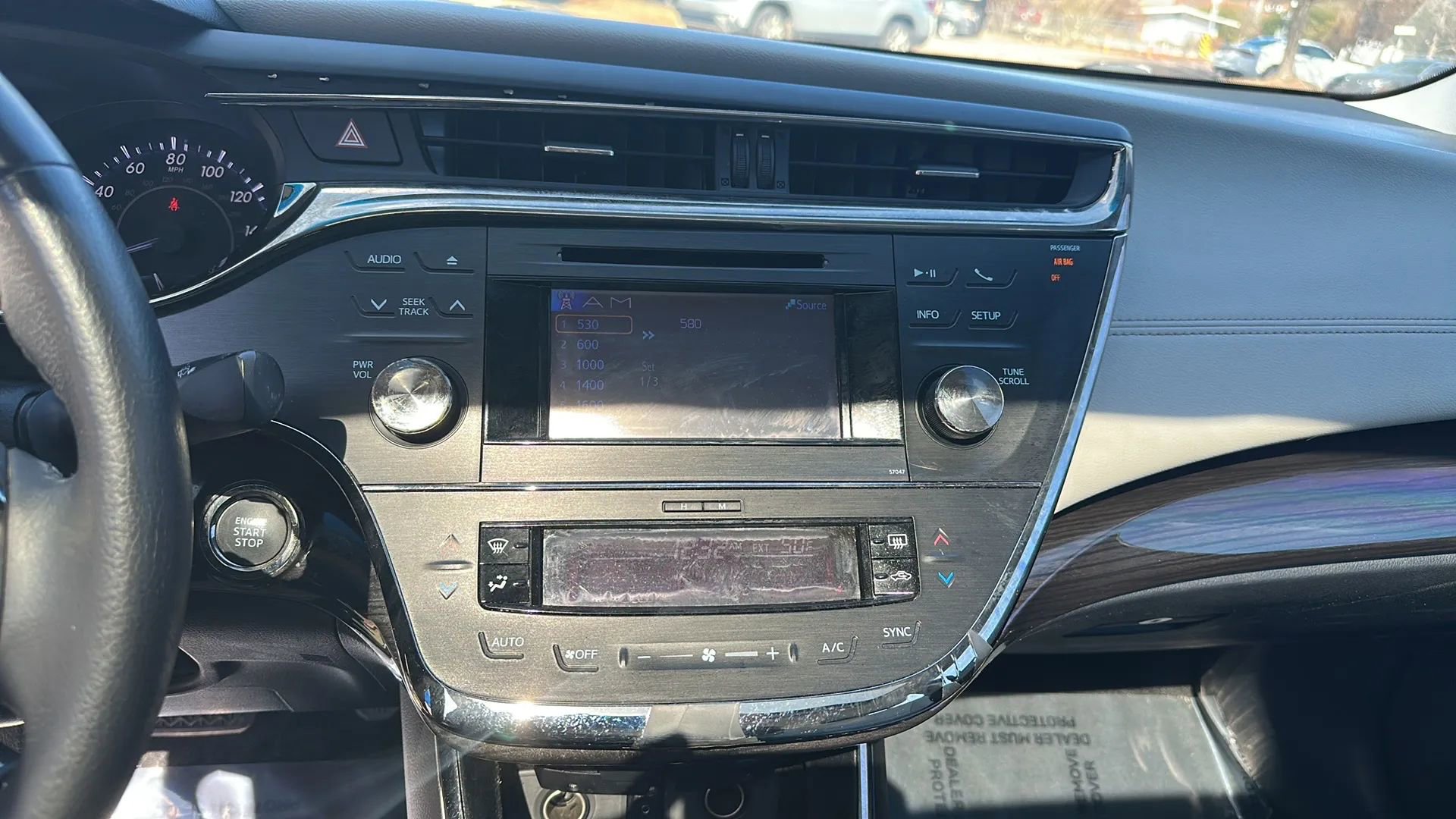 Used 2013 Toyota Avalon XLE Premium FWD image 34