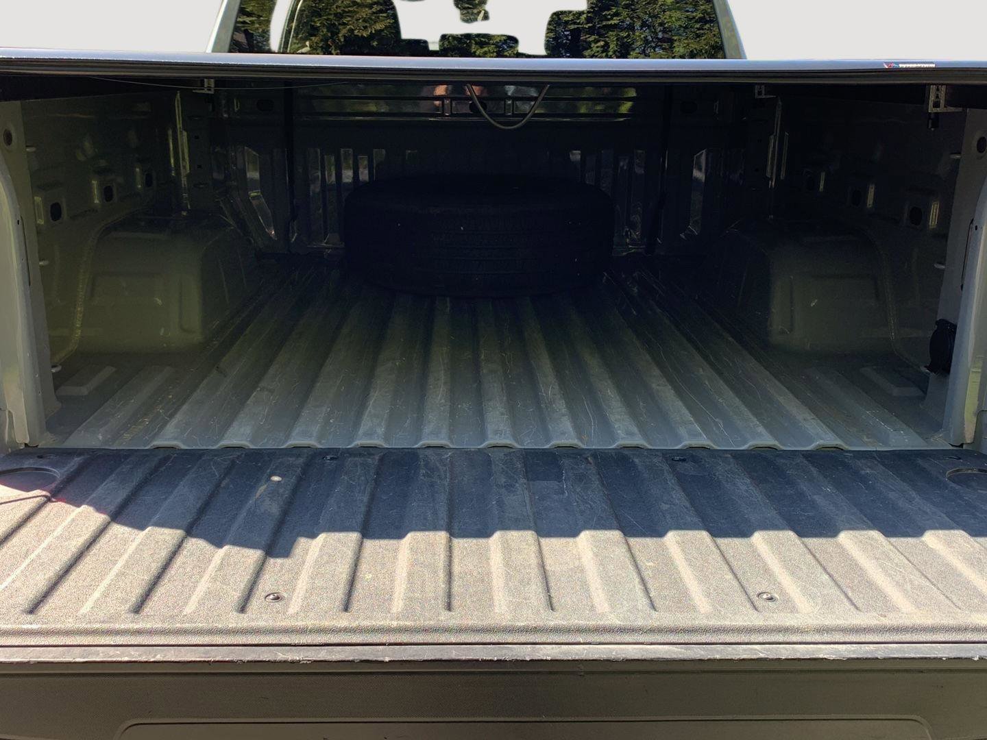 Used 2024 Chevrolet Silverado 1500 LT image 21