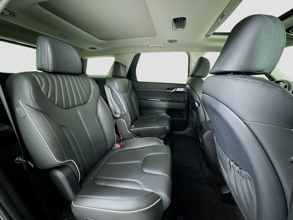 Used 2023 Hyundai Palisade Limited image 29
