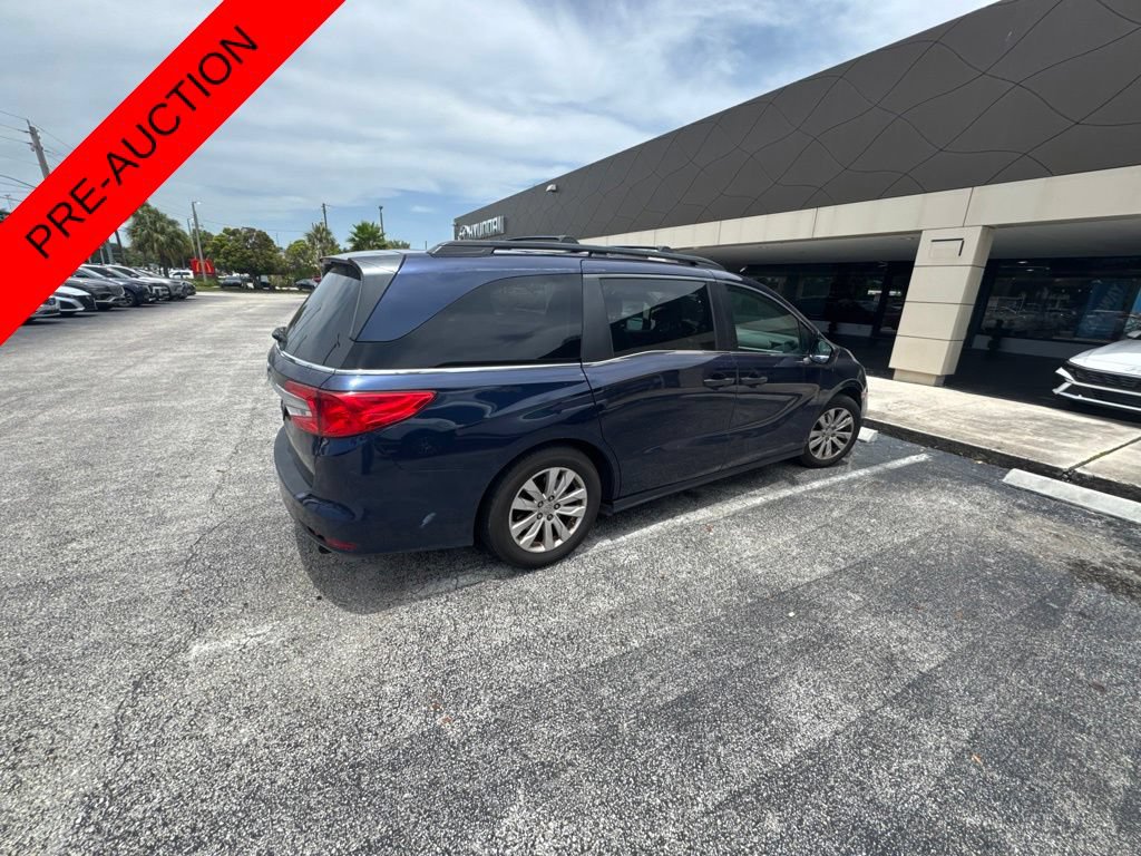 Used 2018 Honda Odyssey LX image 10