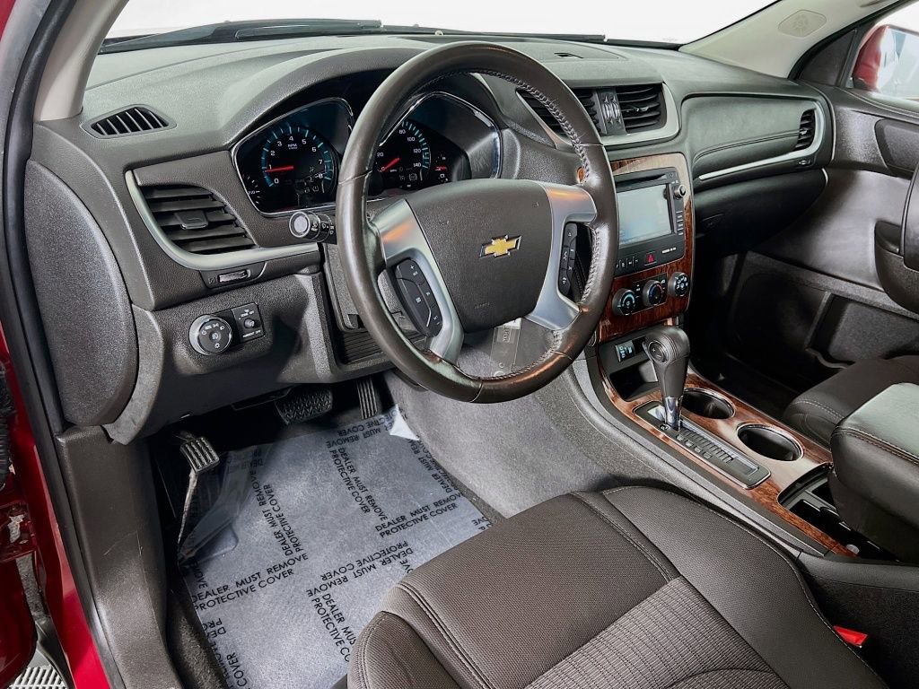 Used 2014 Chevrolet Traverse LT image 9