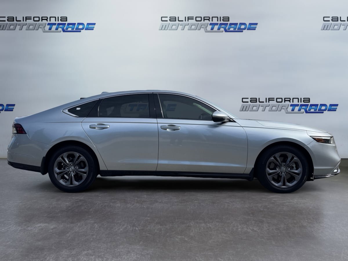 Used 2024 Honda Accord EX-L image 4