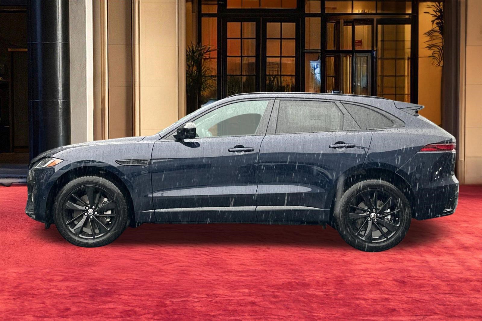 New 2026 Jaguar F-PACE R-Dynamic S image 2