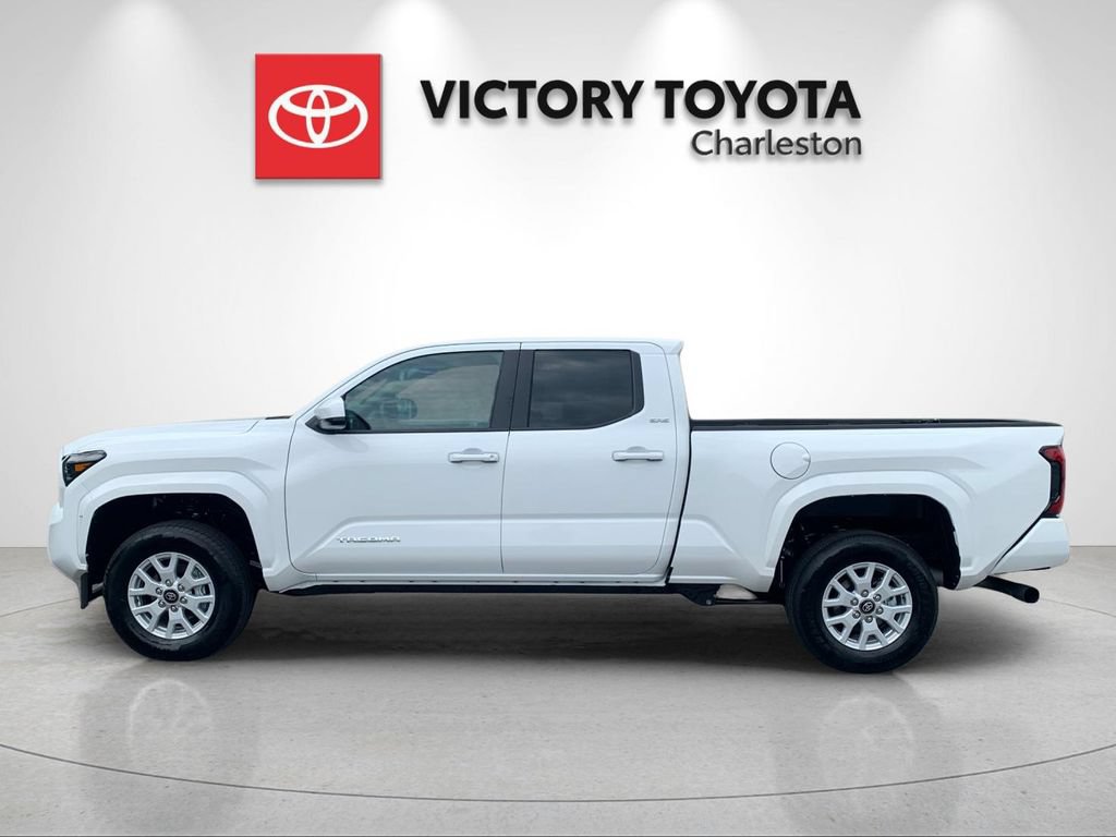 New 2026 Toyota Tacoma SR5 RWD image 2