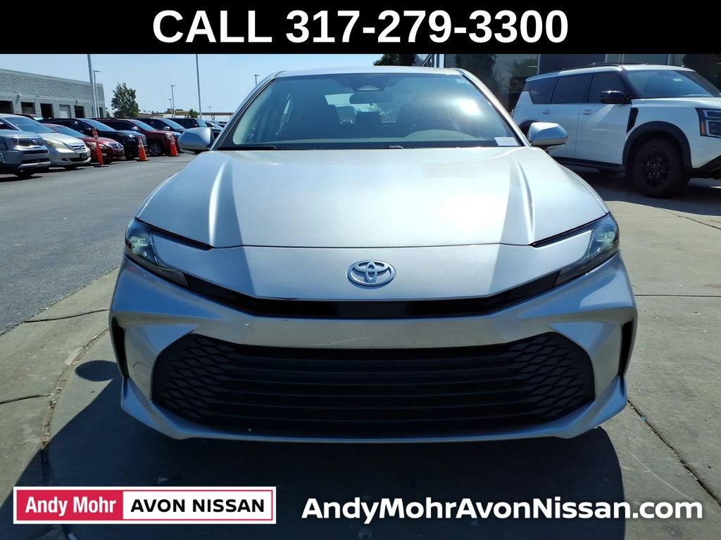 Used 2025 Toyota Camry LE FWD image 3