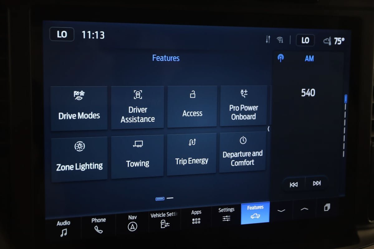 Used 2023 Ford F150 Lightning XLT AWD/4WD image 33