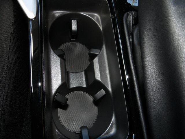 New 2024 Mitsubishi Eclipse Cross LE image 19