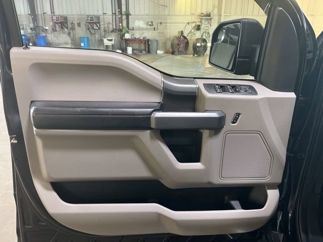 Used 2015 Ford F150 XLT w/ Equipment Group 301A Mid image 12