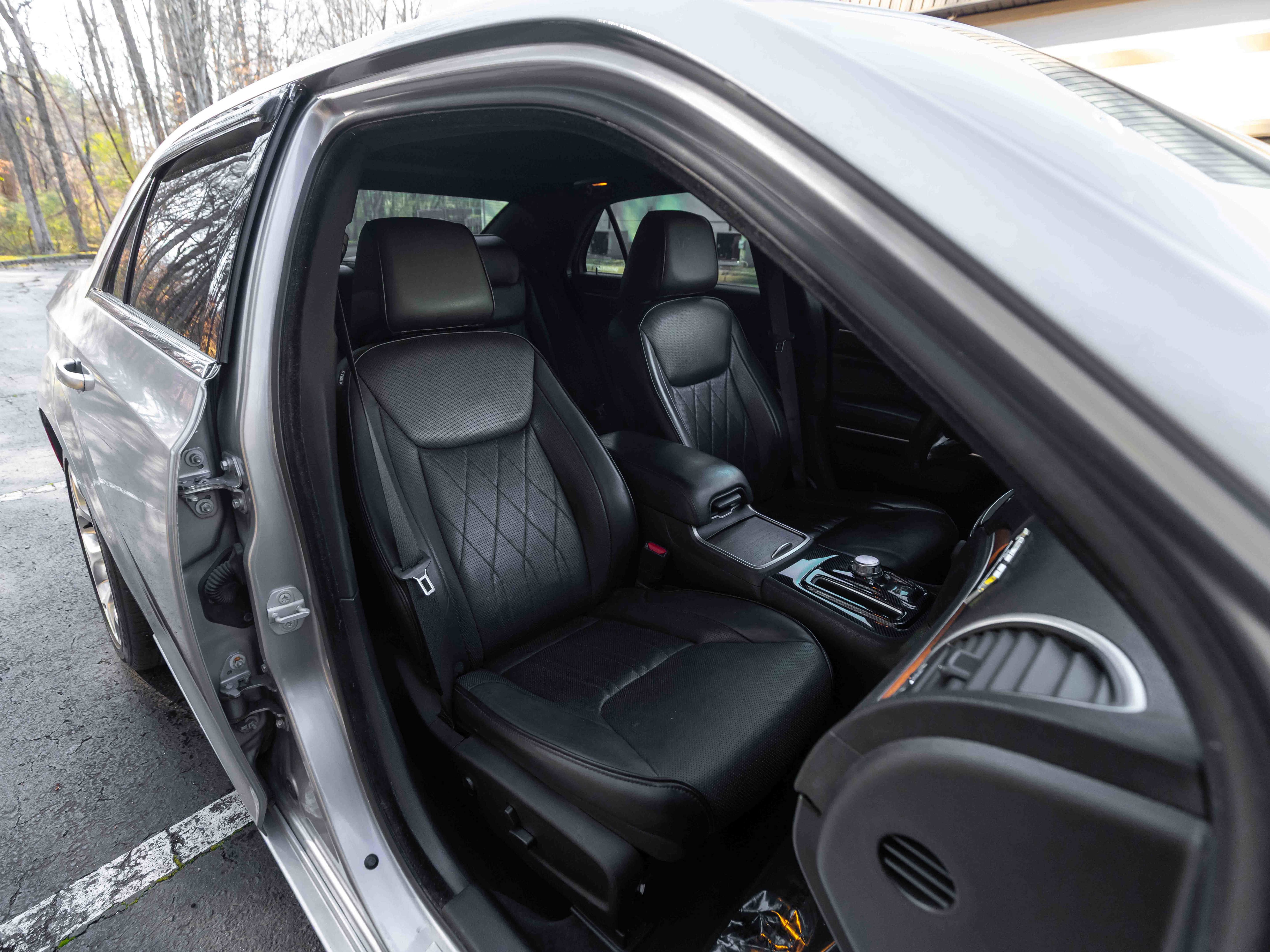 Used 2018 Chrysler 300 C w/ Sun, Sound & Nav Package image 14