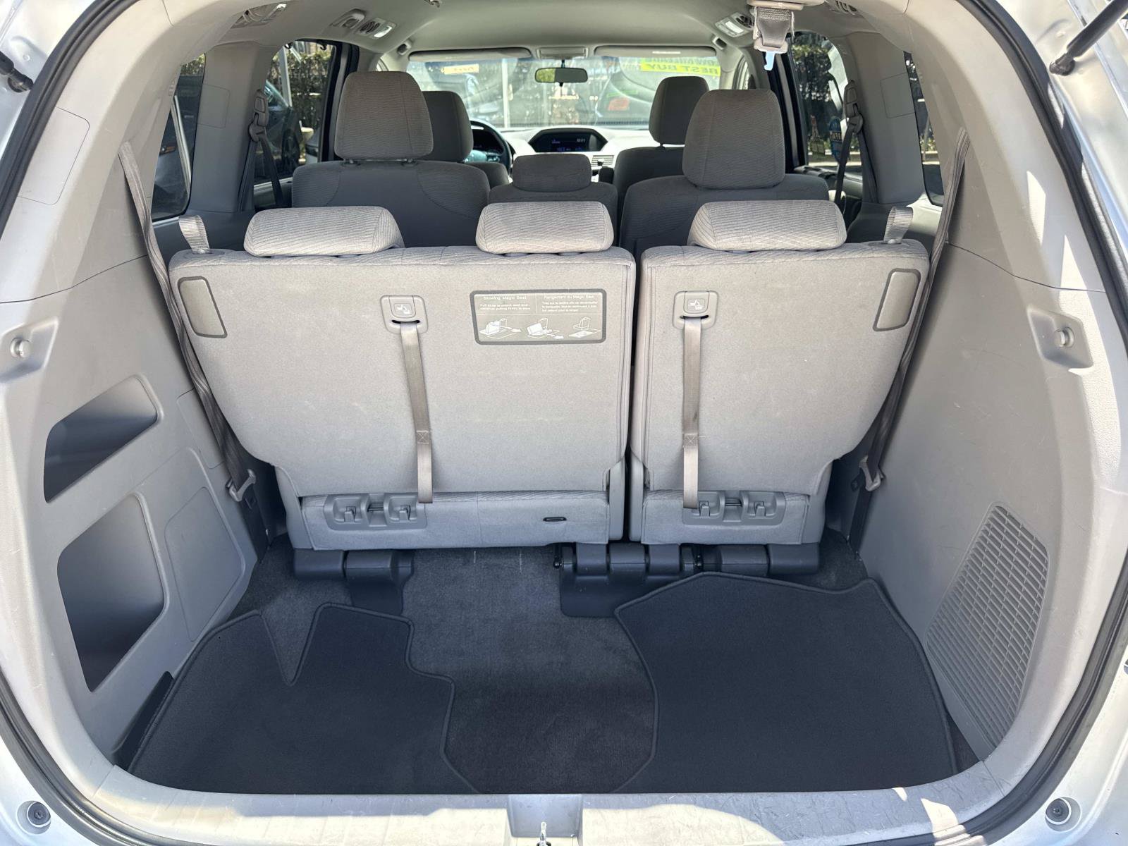 Used 2012 Honda Odyssey EX image 17