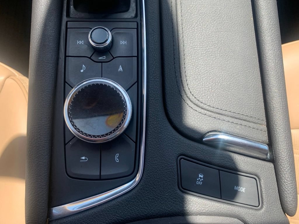 Used 2020 Cadillac XT6 Premium Luxury w/ Platinum Package AWD/4WD image 25