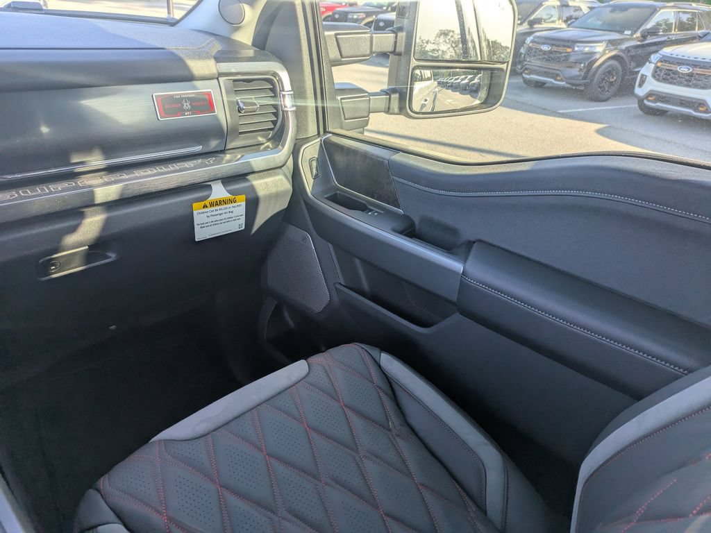 New 2026 Ford F250 Lariat w/ Black Appearance Package AWD/4WD image 19