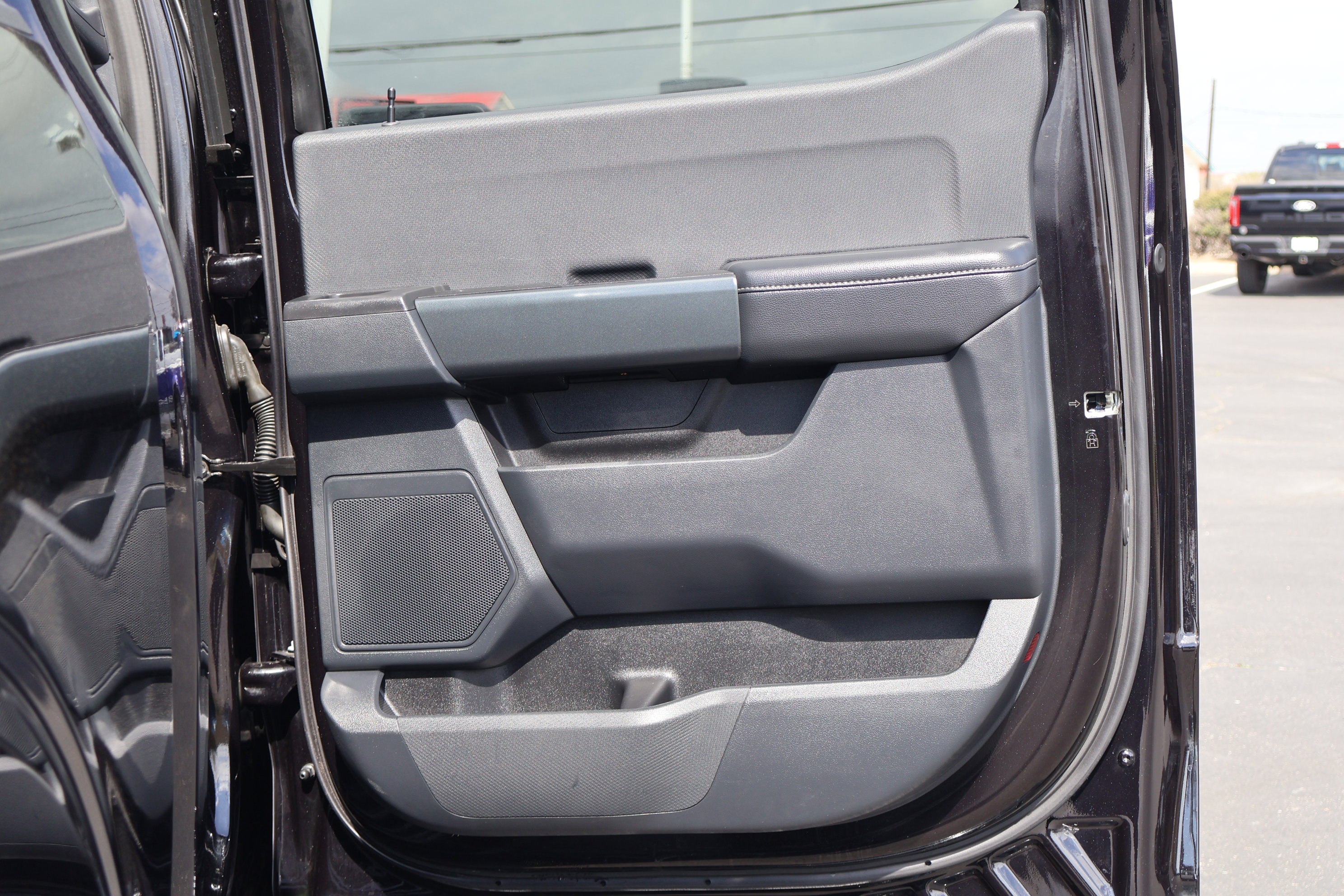 Used 2024 Ford F150 STX image 29