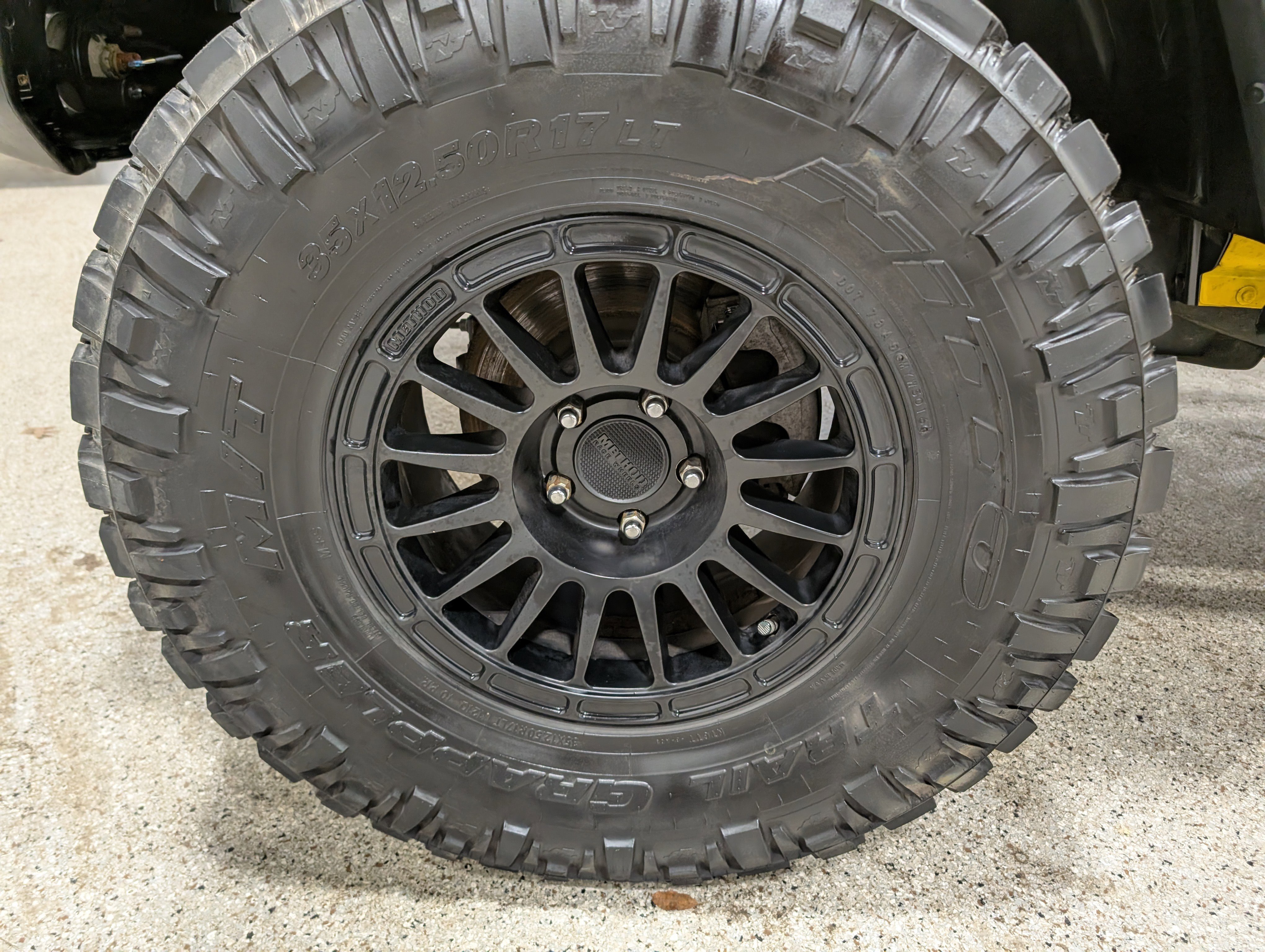 Used 2019 Jeep Wrangler Sport AWD/4WD image 9