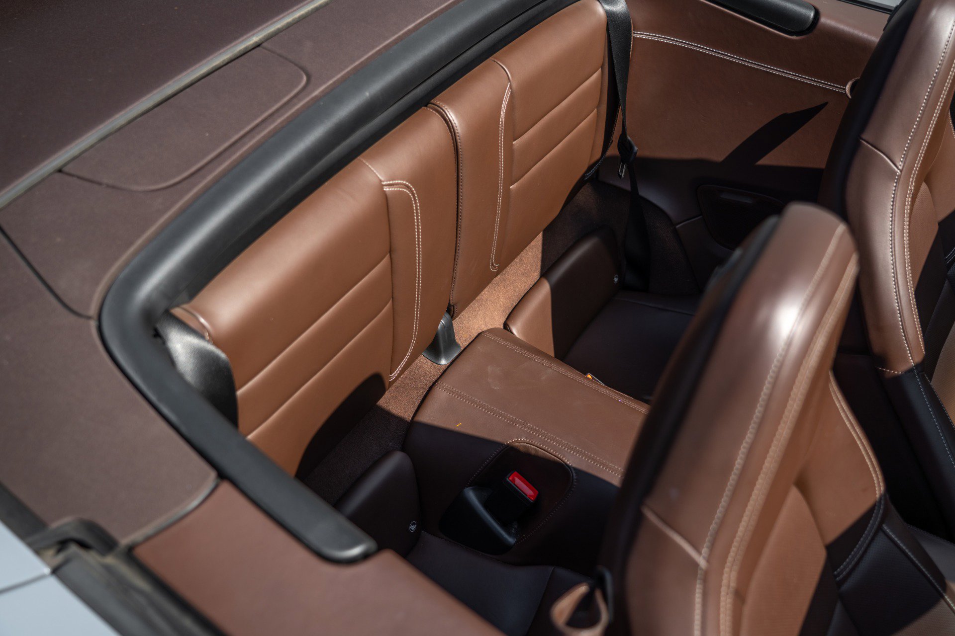 Used 2024 Porsche 911 Carrera image 34