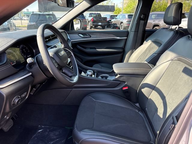New 2026 Jeep Grand Cherokee Altitude AWD/4WD image 6