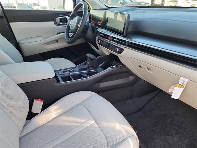 New 2025 Kia Sorento EX w/ Panoramic Sunroof Package FWD image 17